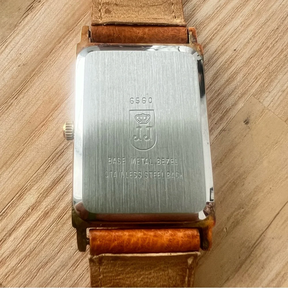 Vintage Jules Jurgensen gold tone curvex pigskin leather dress watch NEW BATTERY